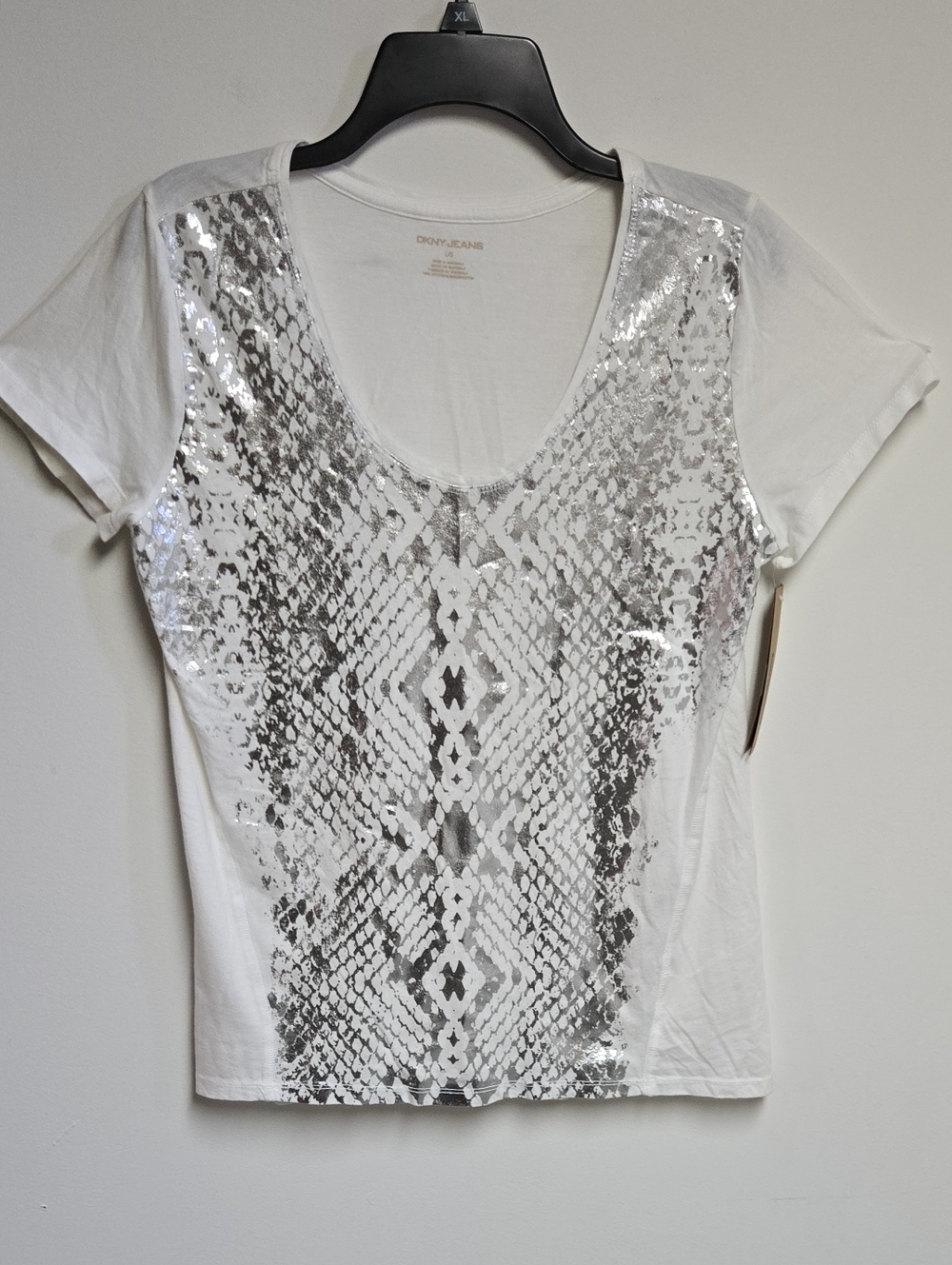 DKNY Jeans White Short Sleeve Tee with Silver Metallic Snake Motif